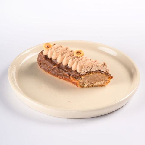 Hazelnut Éclair Online