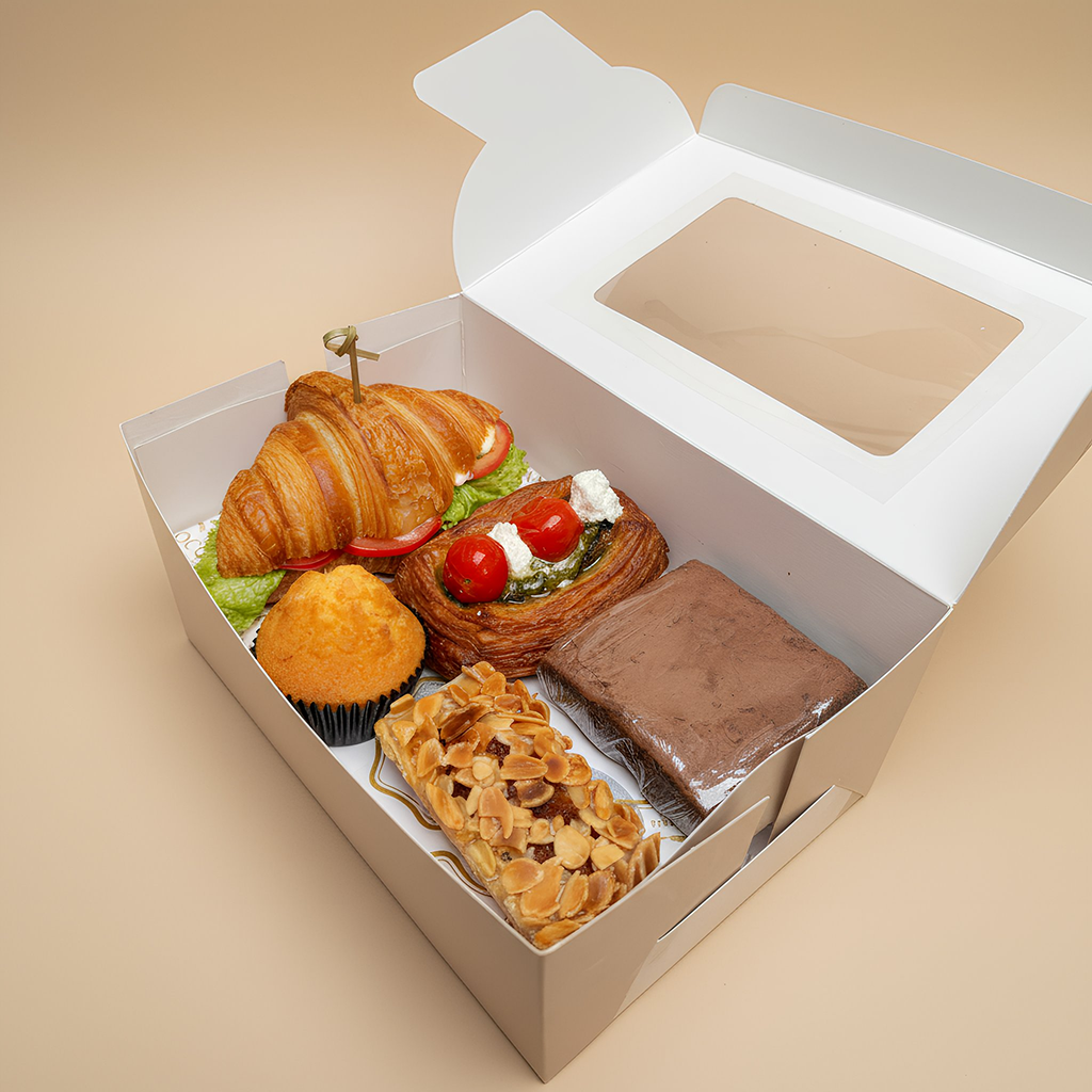 Grand snack box