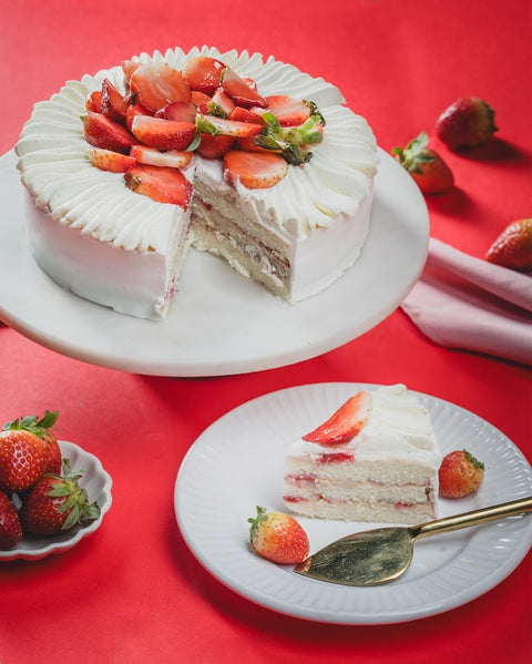 Strawberry Cake