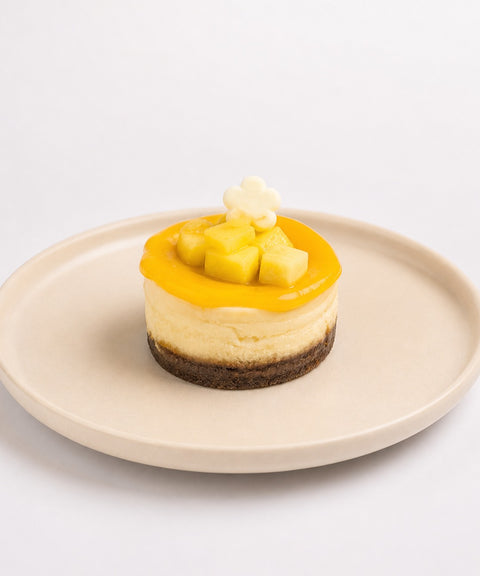 Mango cheesecake pastry