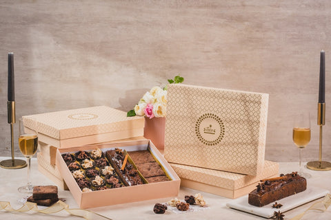 Rochers Date Cake Box