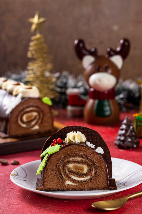 Buch De Noel cake ( x mas yule log cake )